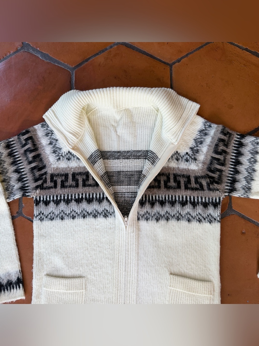 Vintage 70s Alpaca Wool Zip Cardigan Womens M Llama Aztec Fair Isle Knit Sweater - Picture 3 of 6